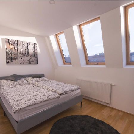 Апартаменты Sunny Penthouse L Dg1'14 Вена Экстерьер фото